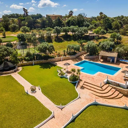 Quinta Castelhanas, Jardim Relvado, Piscina, Padel E Golf Privados! * 波尔蒂芒